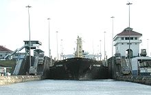 http://upload.wikimedia.org/wikipedia/commons/thumb/2/2e/Panama_Canal_Ship_Entering_Chamber.jpeg/220px-Panama_Canal_Ship_Entering_Chamber.jpeg