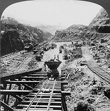 http://upload.wikimedia.org/wikipedia/commons/thumb/4/49/Panama_Canal_under_construction%2C_1907.jpg/220px-Panama_Canal_under_construction%2C_1907.jpg