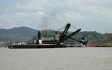 http://upload.wikimedia.org/wikipedia/commons/thumb/e/e3/Panama_Canal_Bucket_Dredge.jpeg/220px-Panama_Canal_Bucket_Dredge.jpeg